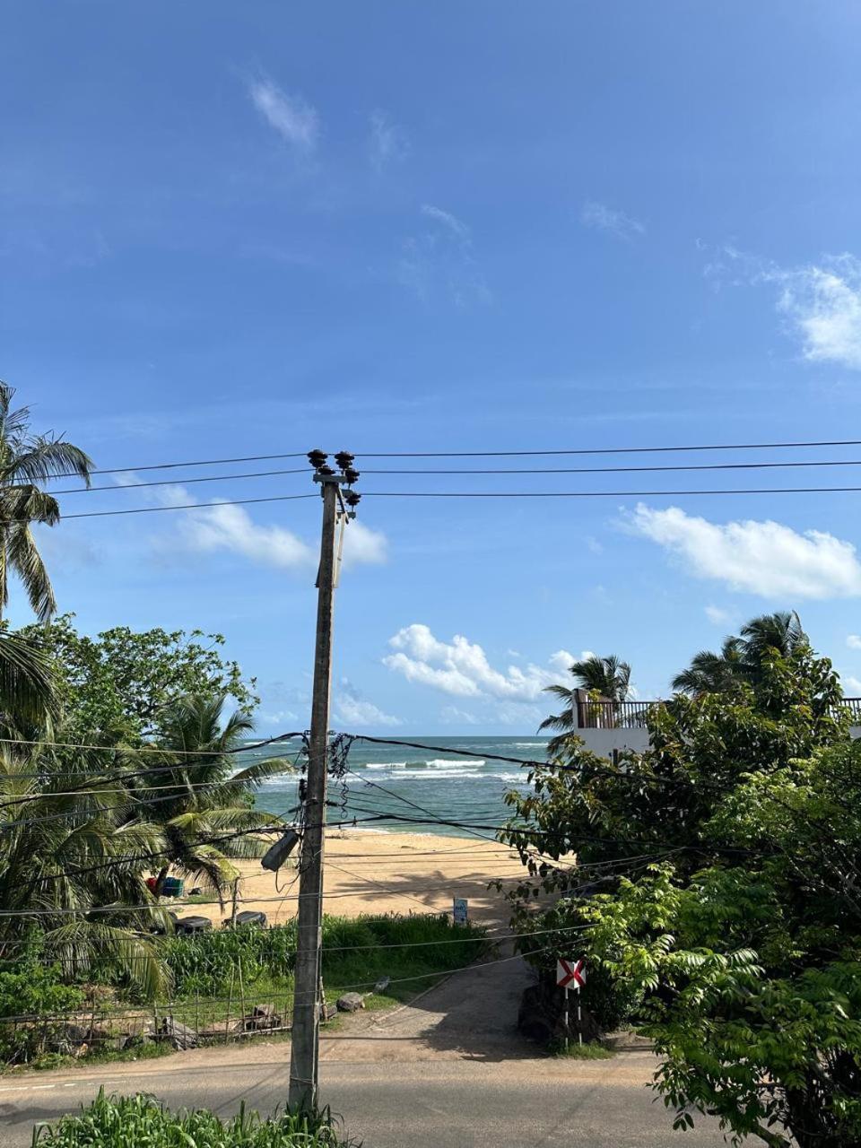 White Hill Hotell Unawatuna Exteriör bild